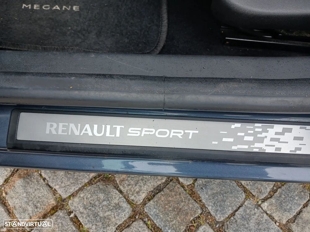 Renault Mégane Sport Tourer 1.5 dCi GT Line J18 - 23