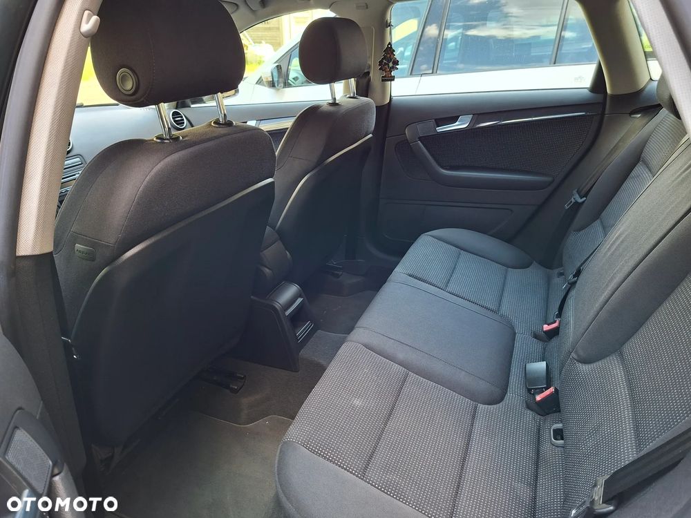 Audi A3 Sportback 2.0 TDI DPF Ambiente - 15