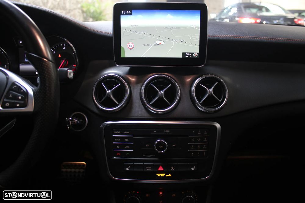 Mercedes-Benz CLA 220 (CDI) d 7G-DCT Orange Art Edition - 15