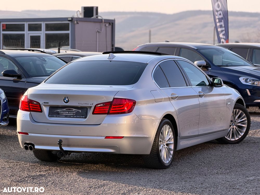 BMW Seria 5 525d xDrive Sport-Aut. Luxury Line - 3
