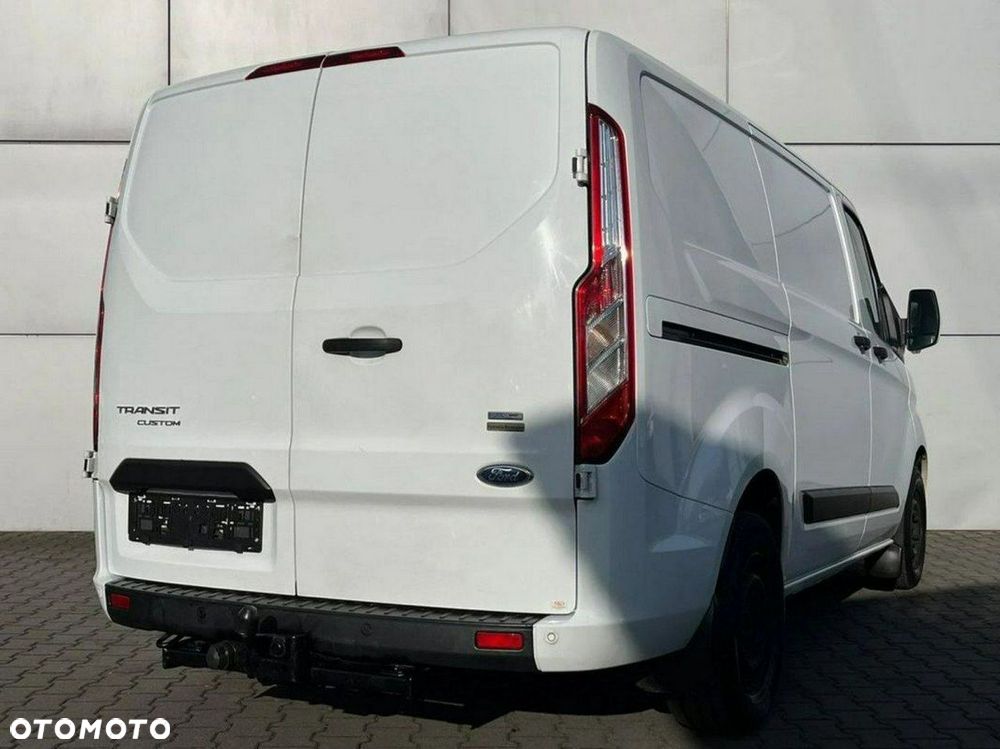 Ford Transit Custom - 9
