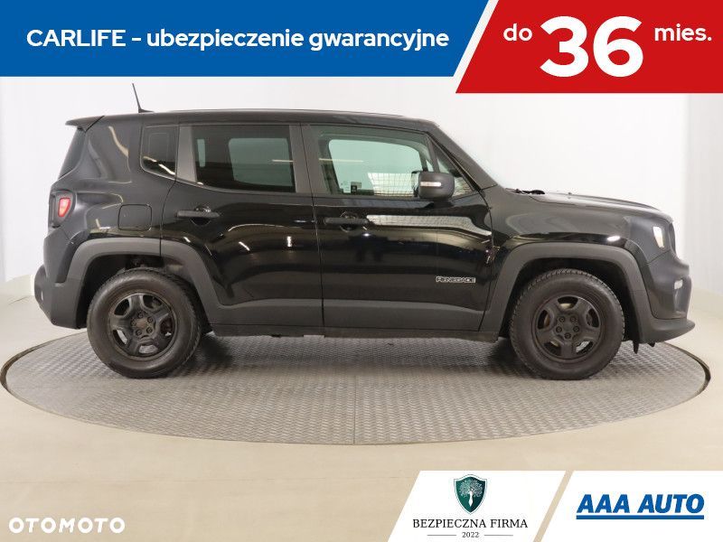 Jeep Renegade - 8