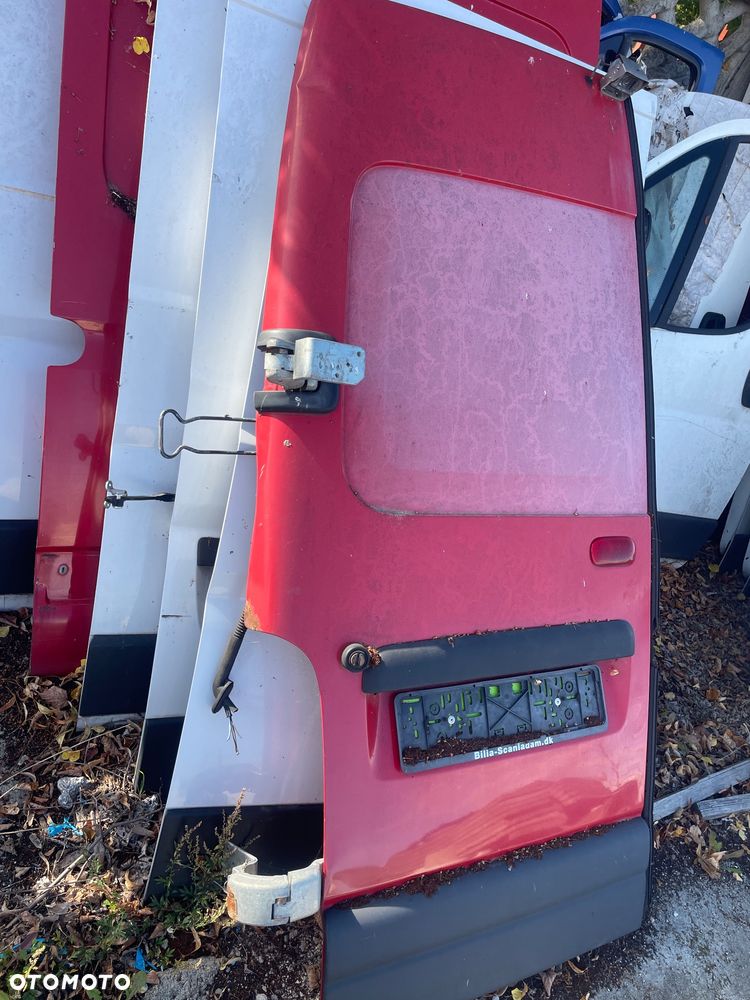 Drzwi tylne lewe prawe Renault Master - 3