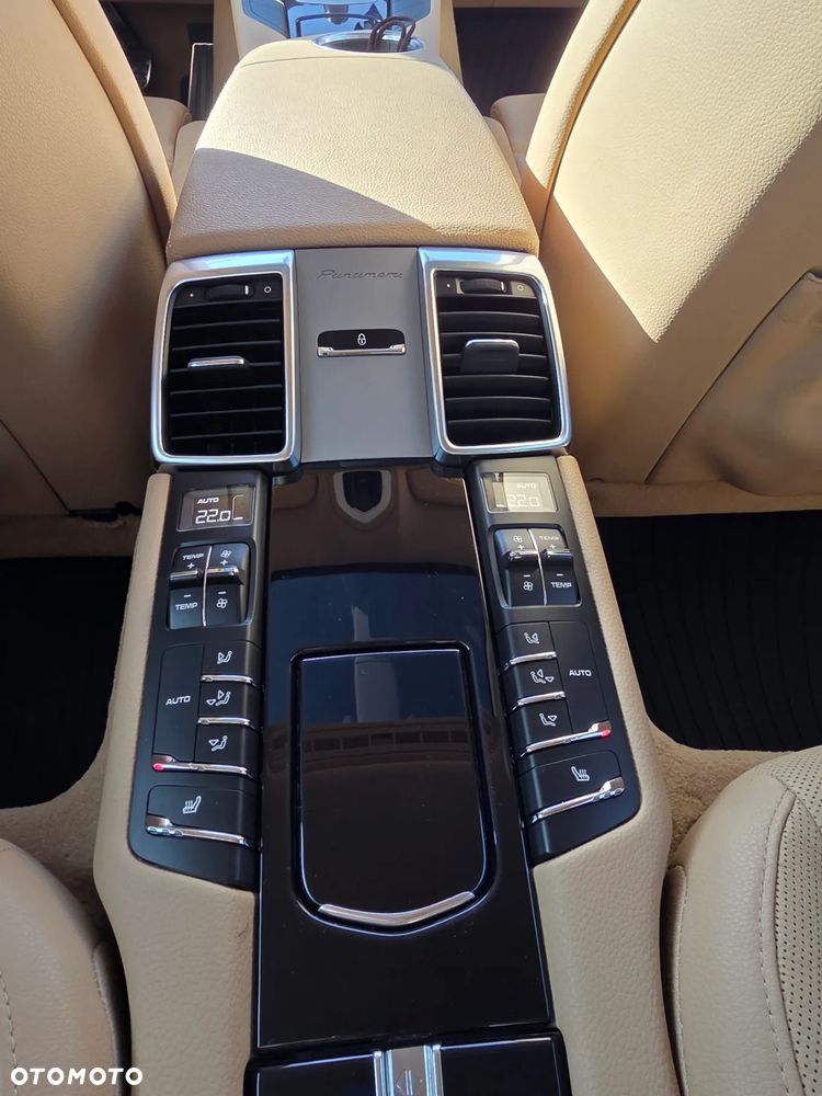 Porsche Panamera S e-Hybrid - 6