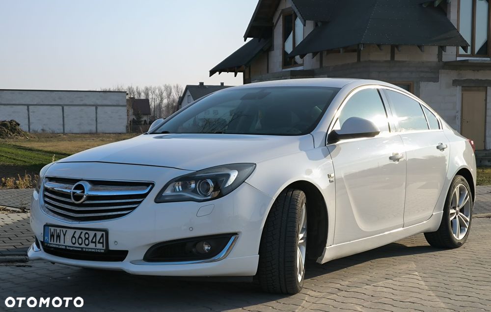 Opel Insignia 1.6 T Cosmo S&S - 1