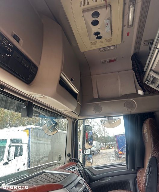 DAF XF480 SUPER SPACE CAB AUTOMAT STANDKLIMA LODÓWKA FULLSPOJLERY SKÓRA FULLLED 2xALUTANK ALUFELGI KLIMA WEBASTO LOW DECK MEGA EURO 6 2018r ŁADNY - 11