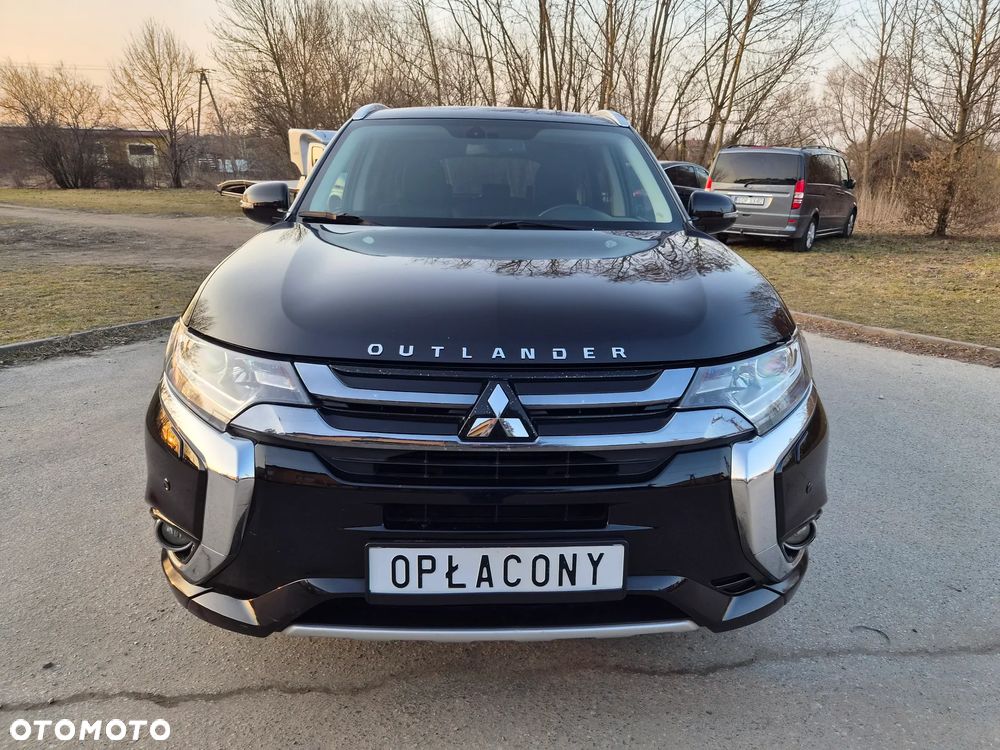 Mitsubishi Outlander - 14