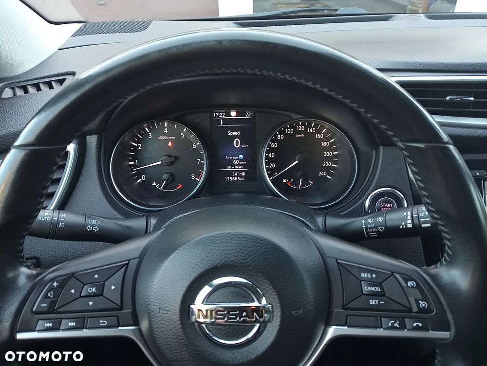 Nissan Qashqai 1.6 DIG-T Tekna+ - 27