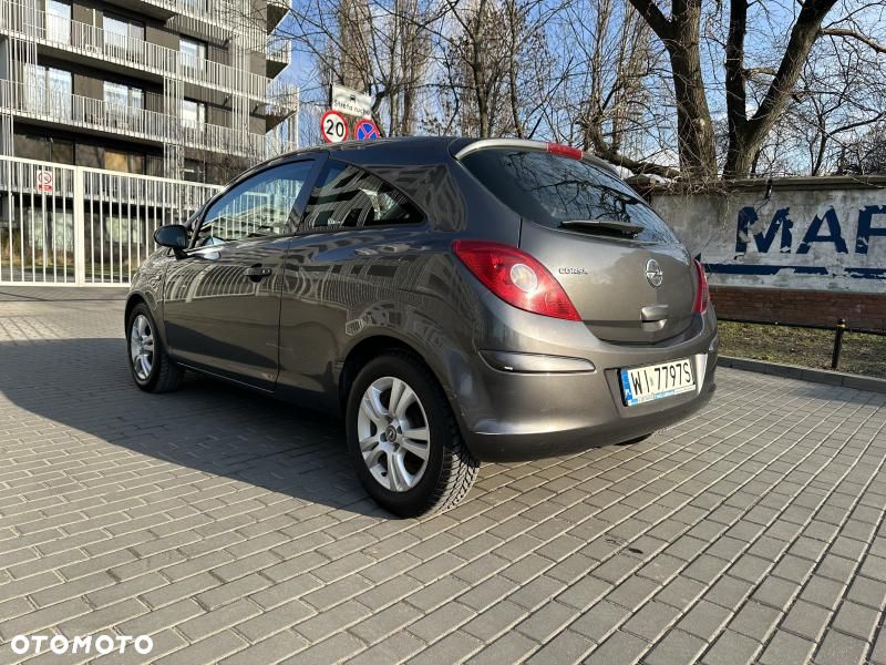 Opel Corsa 1.2 16V Enjoy - 4