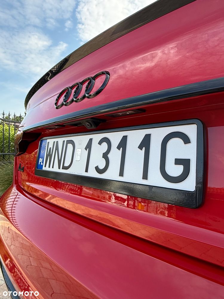 Audi A4 Limousine 45 TFSI quattro S tronic S line - 8