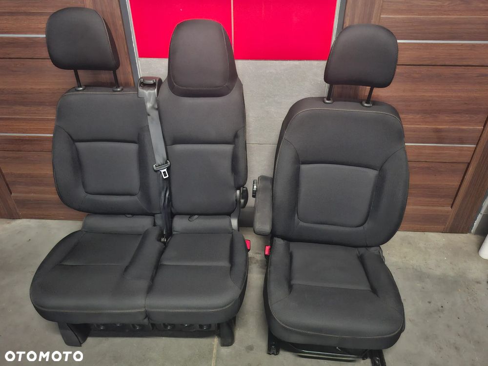 Fotele kanapa Renault Trafic III 2016 rok - 1