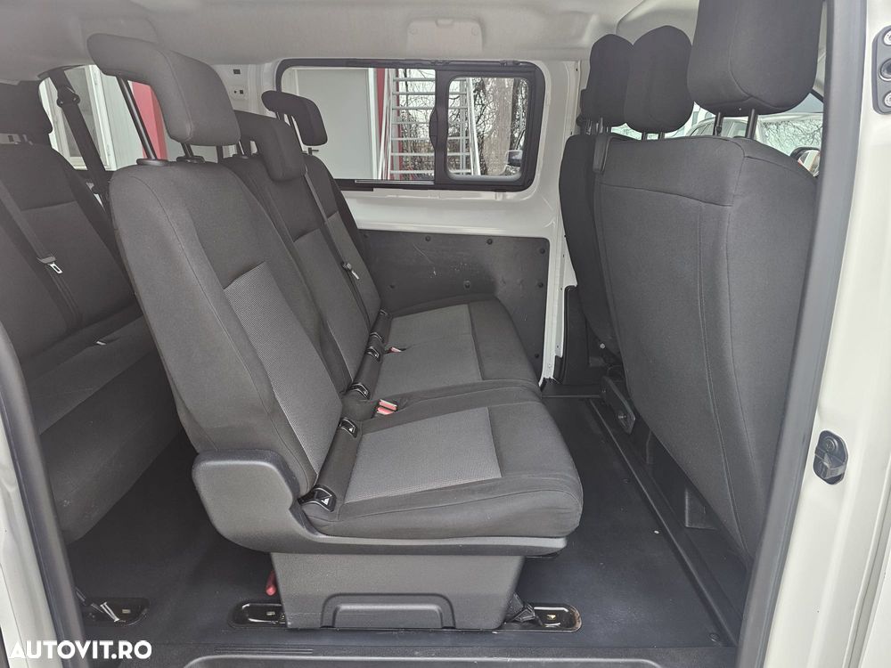 Toyota Proace 1.5 D-4D 120CP 8+1 L2H1 Base+ - 15