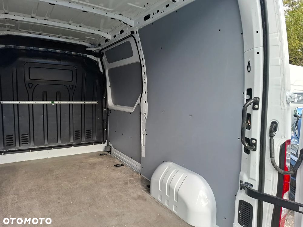 Renault Master 2020 2.3DCI 135KM L2H2 ŚREDNIAK - 31