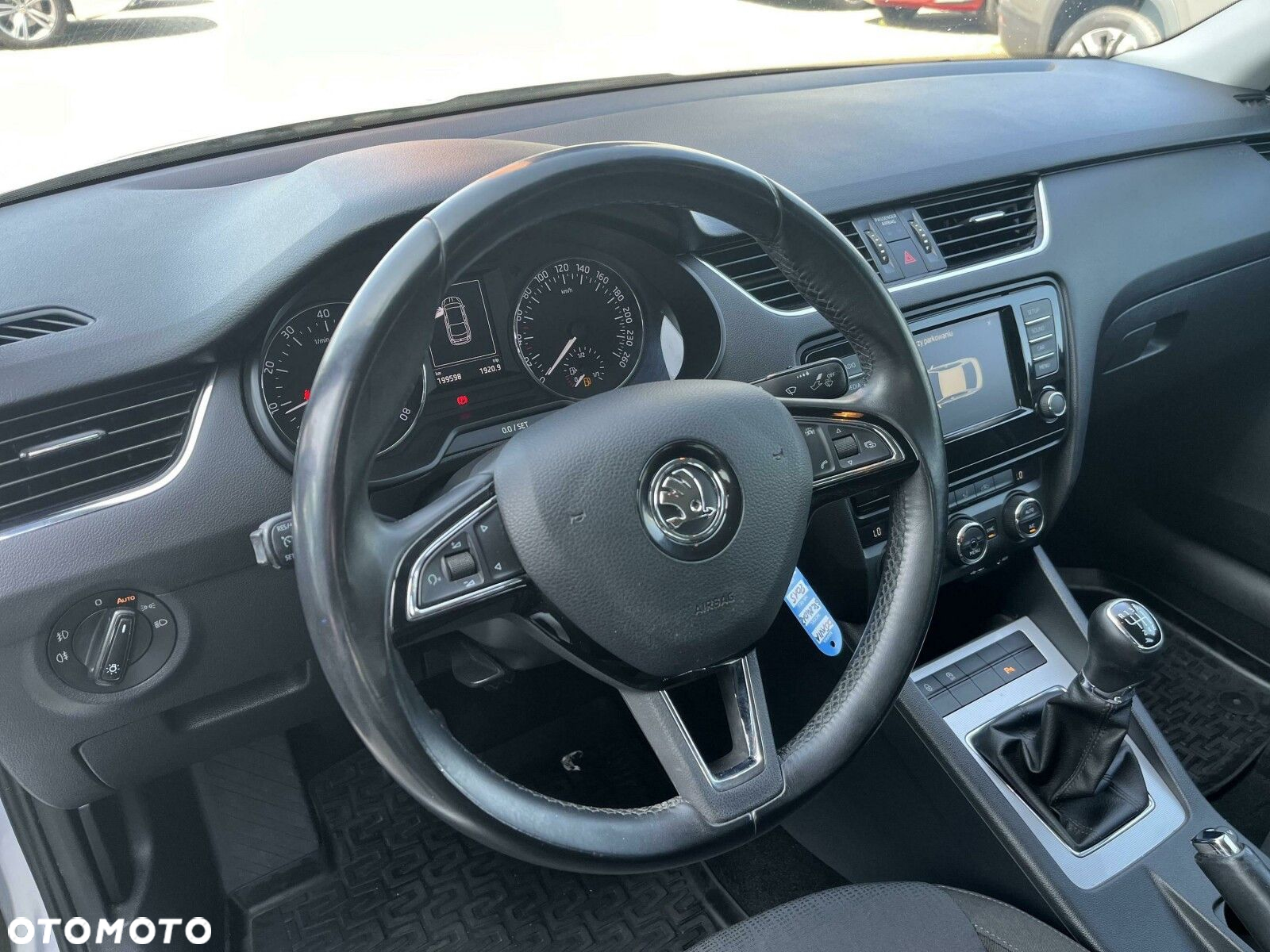Skoda Octavia - 10