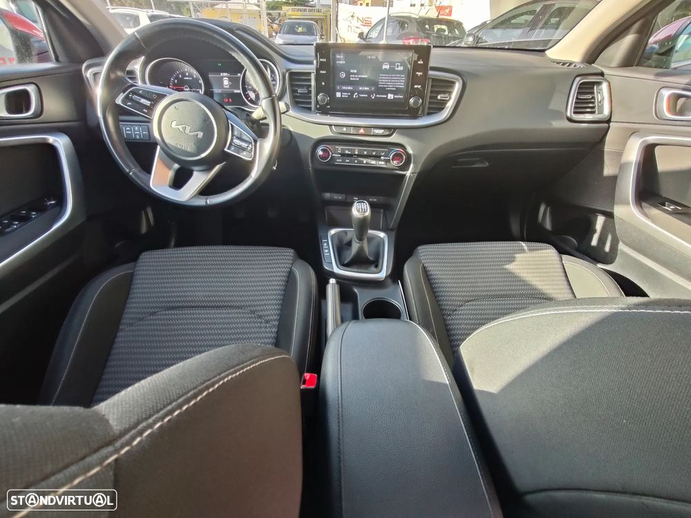 Kia XCeed 1.0 T-GDI Dynamic - 9