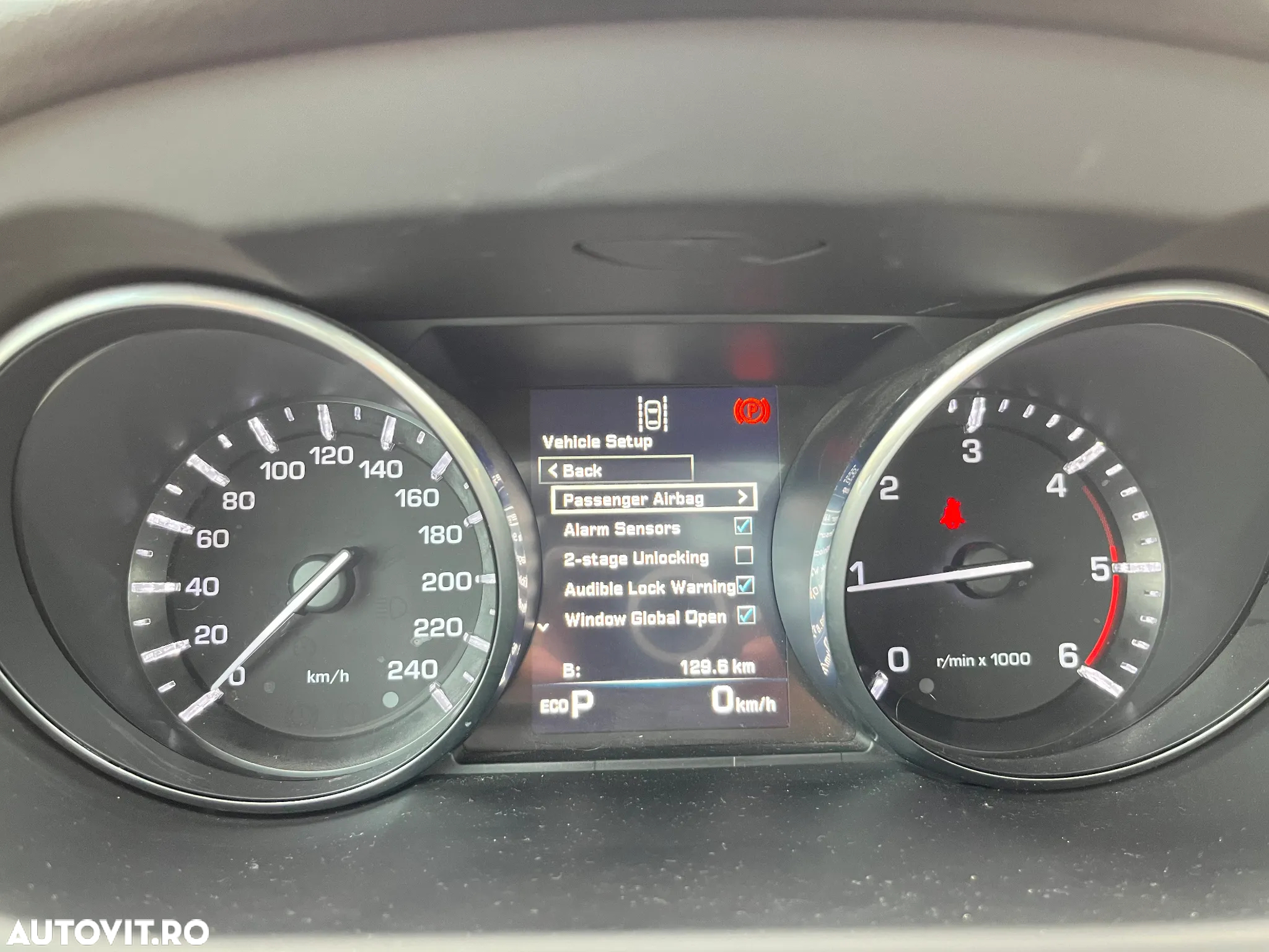 Land Rover Discovery Sport 2.0 l TD4 HSE Luxury Aut. - 29