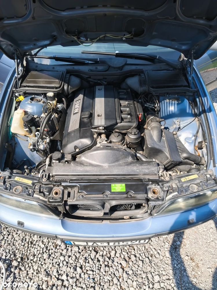 BMW Seria 5 - 8