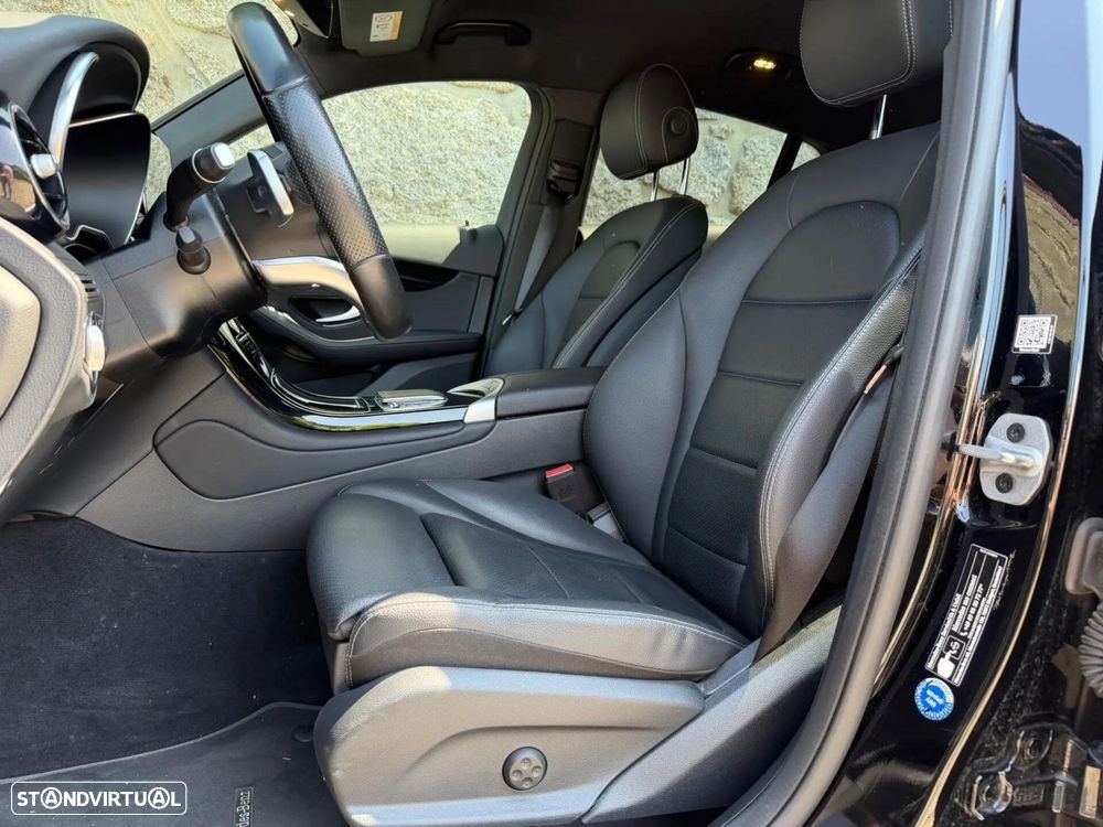 Mercedes-Benz GLC 300 de Coupé 4Matic - 54