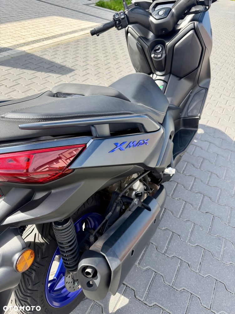 Yamaha X-max - 7