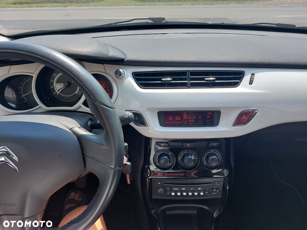 Citroën C3 Pure Tech (VTi) 82 Exclusive - 13