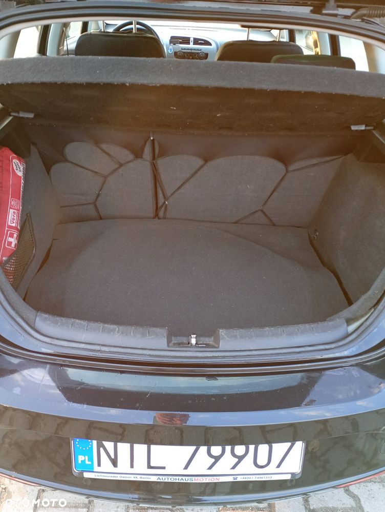 Seat Leon 1.6 TDI Ecomotive Reference - 8