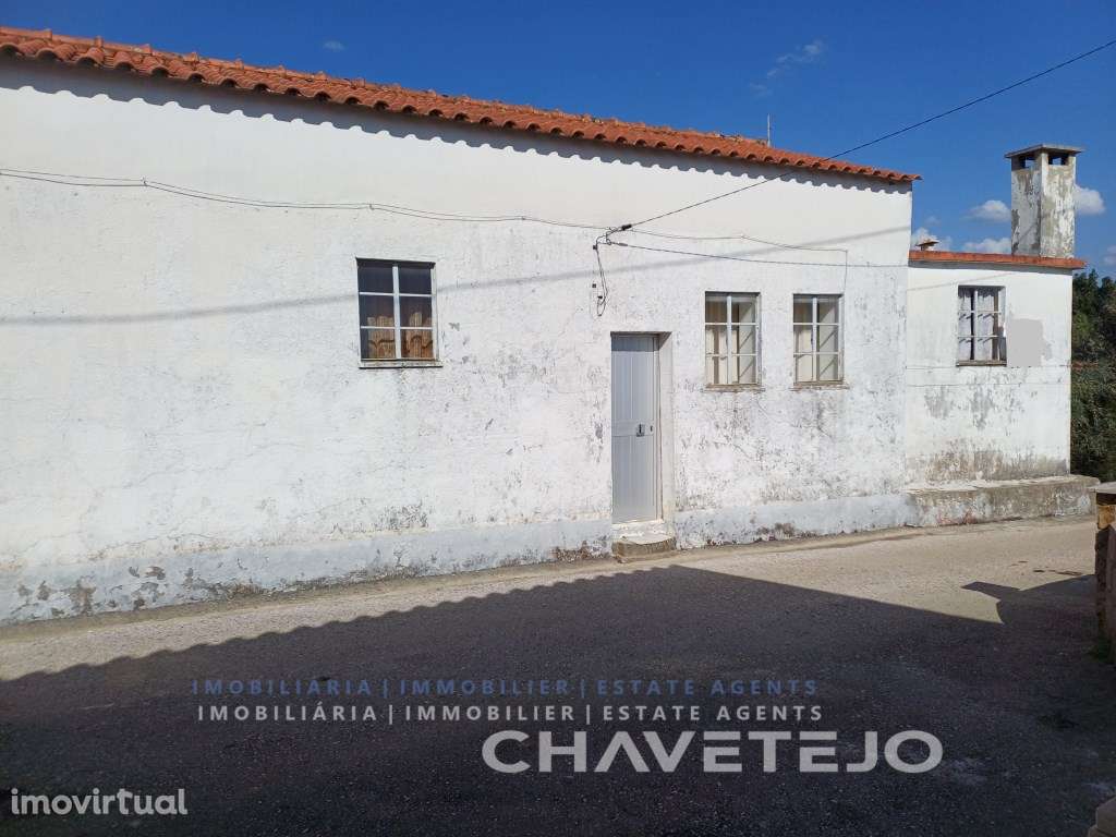 Casa de pedra para renovar, com terreno e furo. - Grande imagem: 3/49