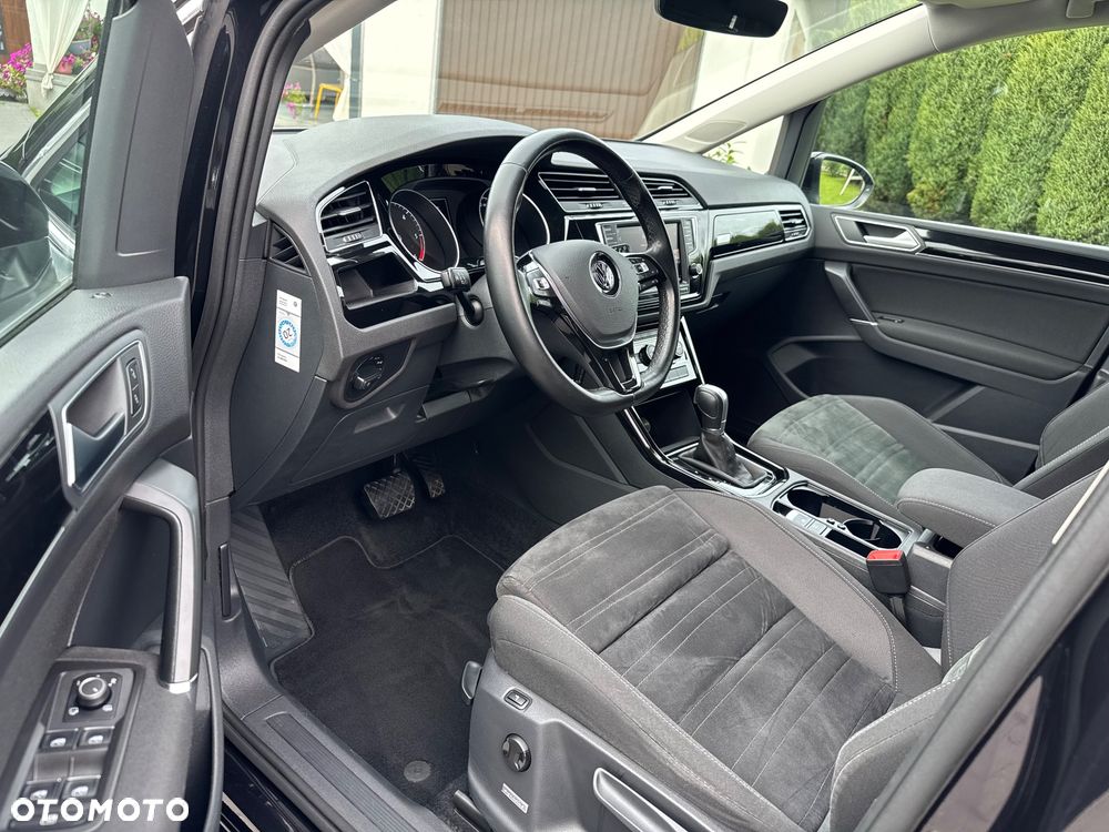 Volkswagen Touran 2.0 TDI SCR DSG Highline - 6