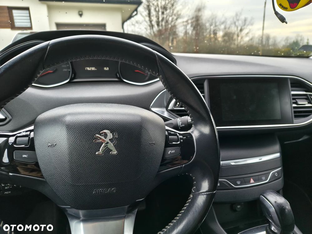 Peugeot 308 1.6 HDi Style - 10