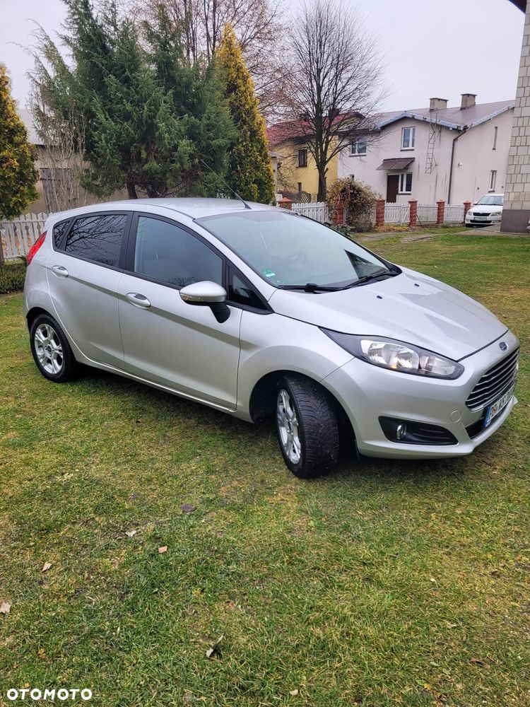 Ford Fiesta 1.6 TDCi SYNC Edition - 8