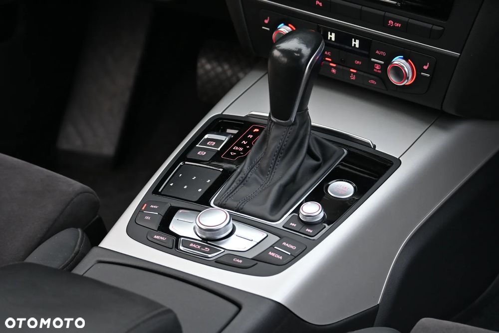 Audi A6 Avant 3.0 TDI Quattro S tronic - 24