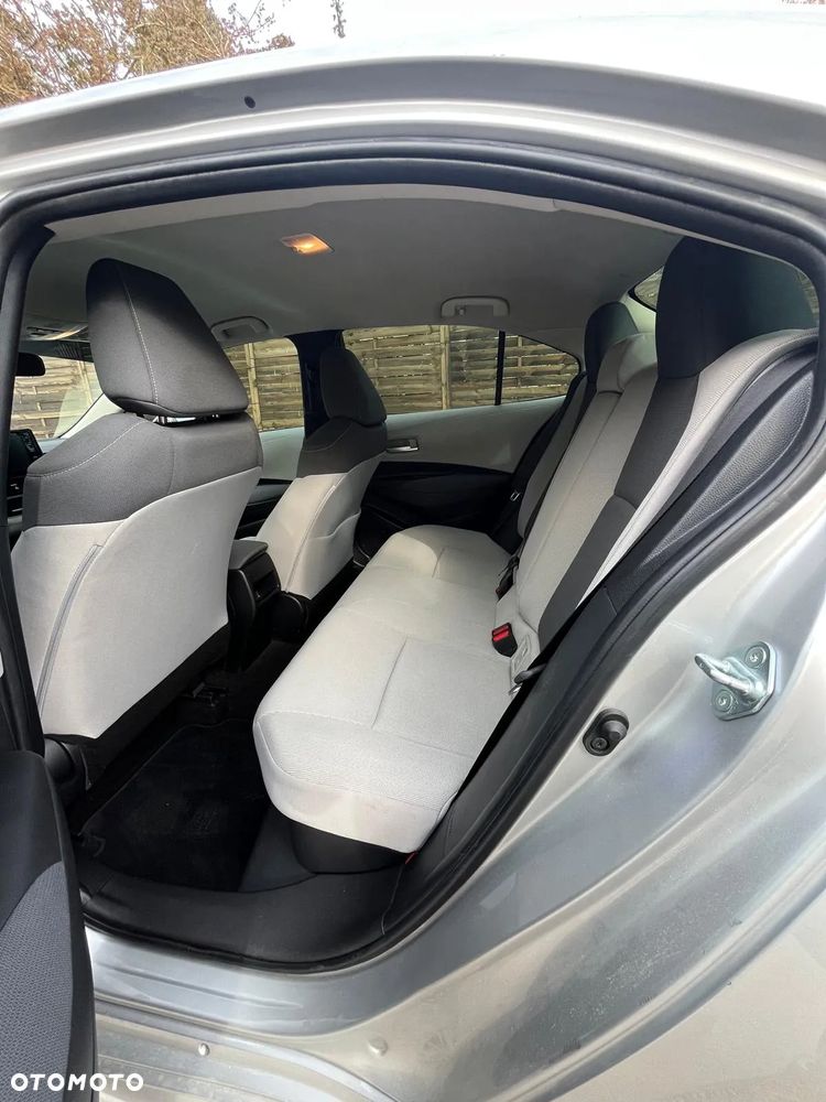 Toyota Corolla 1.8 Hybrid Comfort - 14