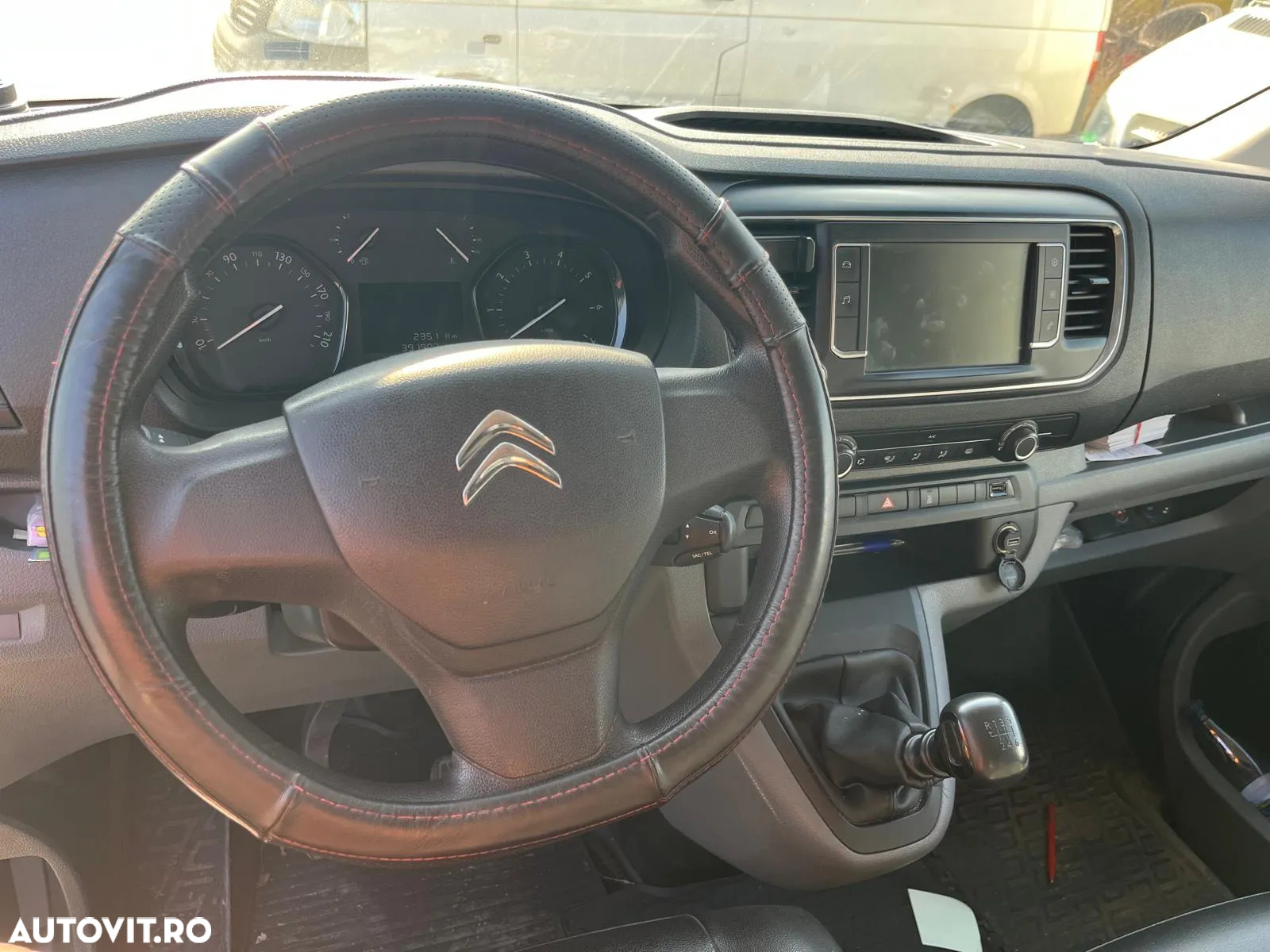Citroën JUMPY - 8