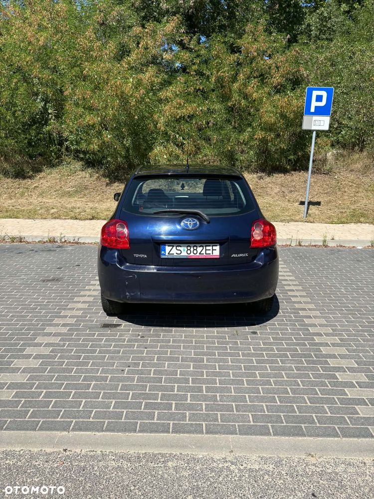 Toyota Auris 1.6 VVT-i Luna - 11