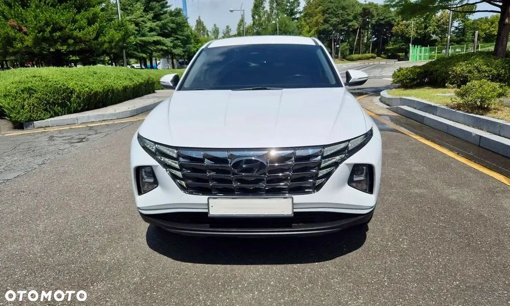 Hyundai Tucson - 8