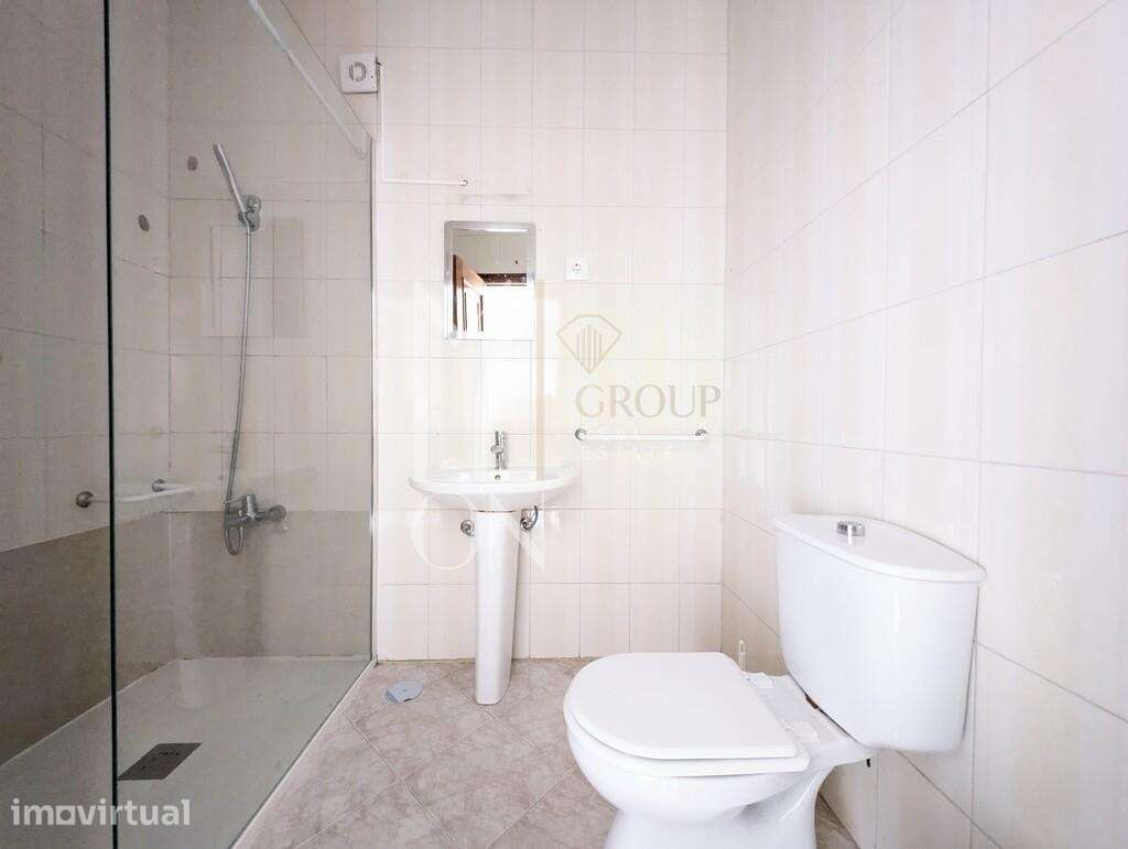 Apartamento T1 no centro de Valença - Grande imagem: 4/11