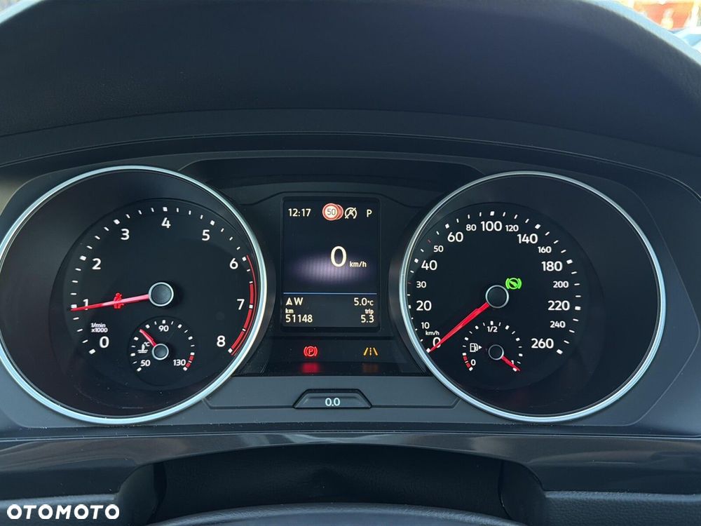 Volkswagen Tiguan - 19