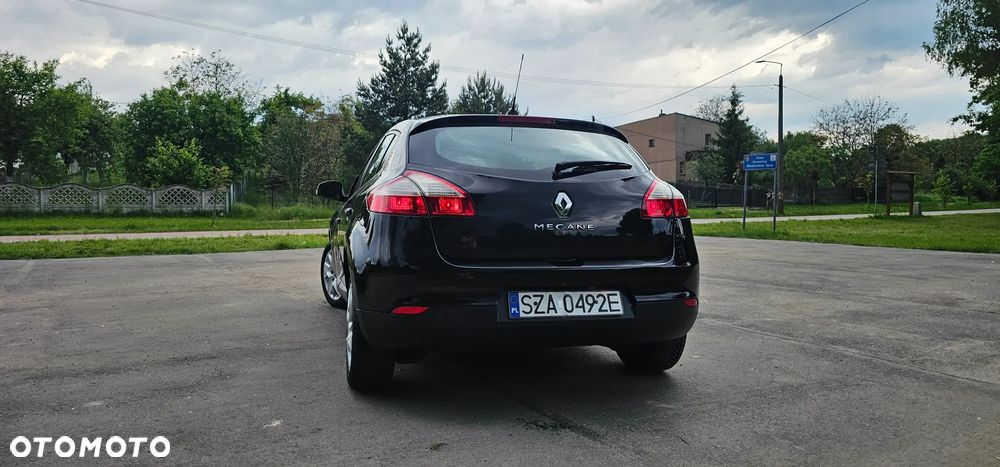 Renault Megane 1.6 16V 100 Authentique - 17
