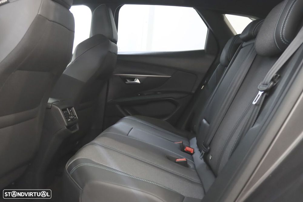 Peugeot 3008 1.6 Hybrid Allure Pack e-EAT8 - 7