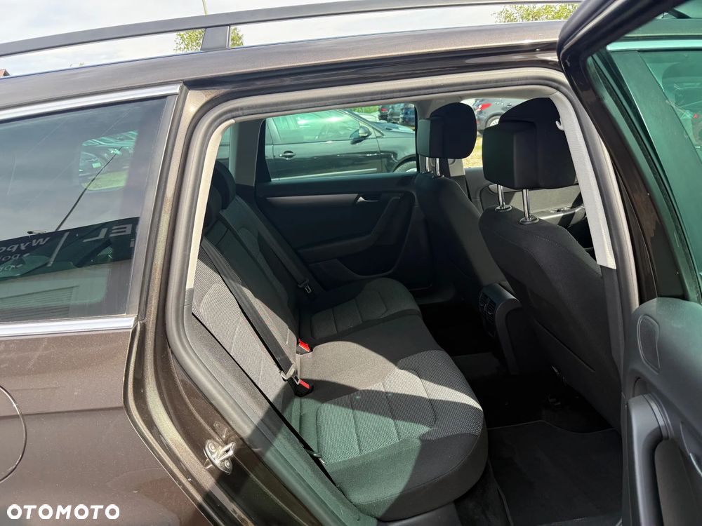 Volkswagen Passat 1.4 TSI BMT Comfortline DSG - 19