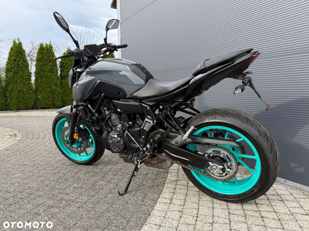 Yamaha MT - 16