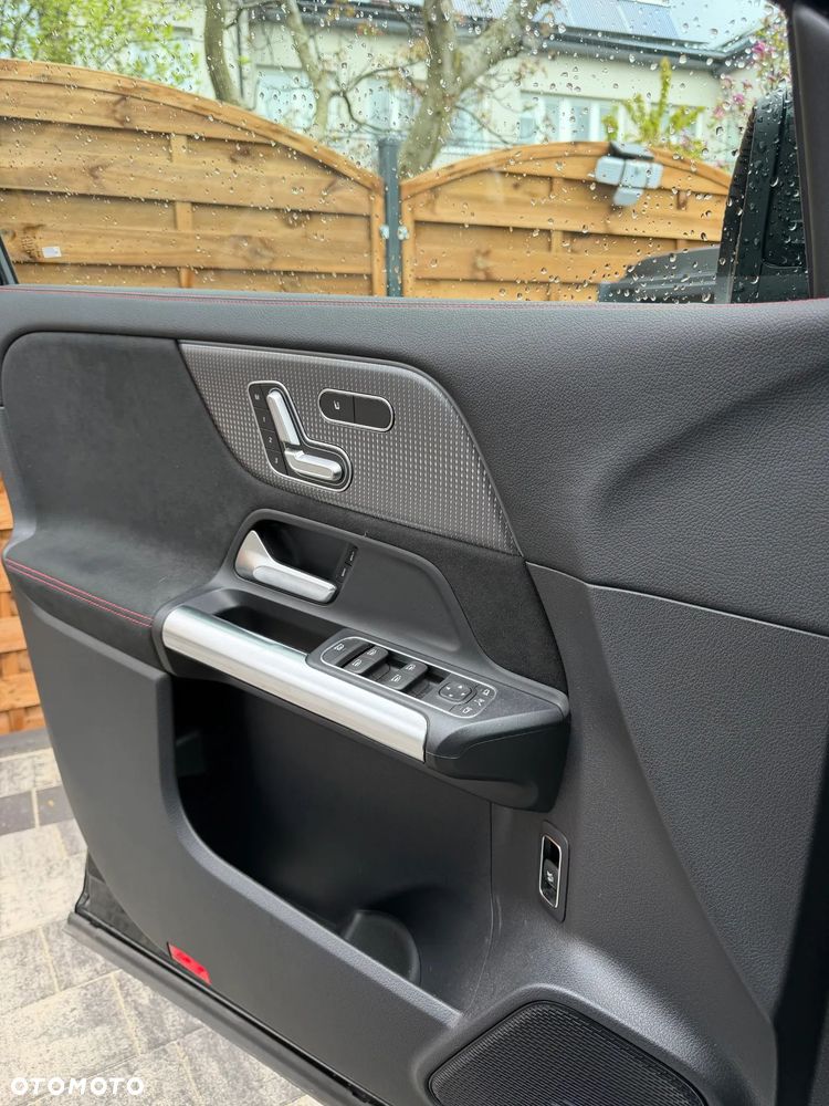 Mercedes-Benz EQA 300 66.5kWh 4-Matic AMG Line - 15