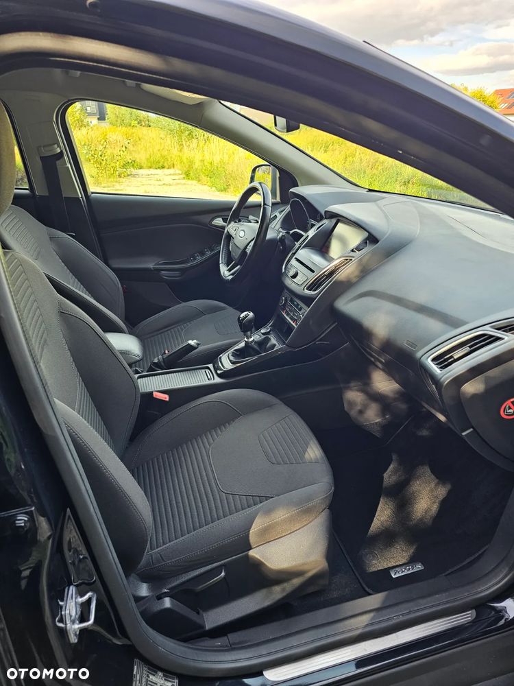 Ford Focus 2.0 TDCi SYNC Edition ASS - 19