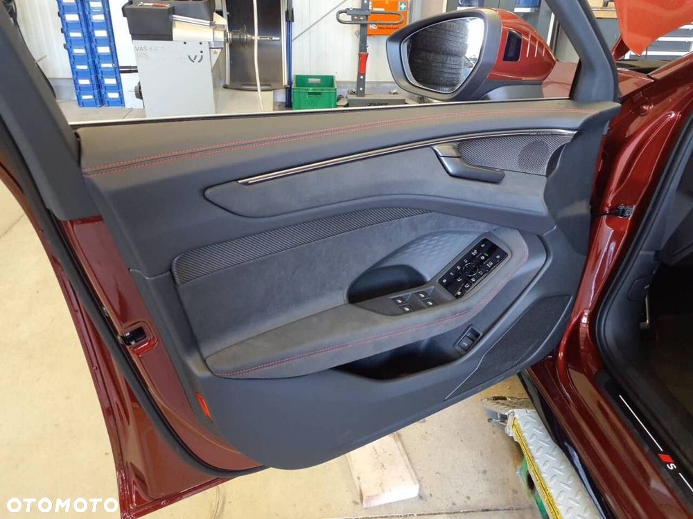 Audi A6 Avant - 12