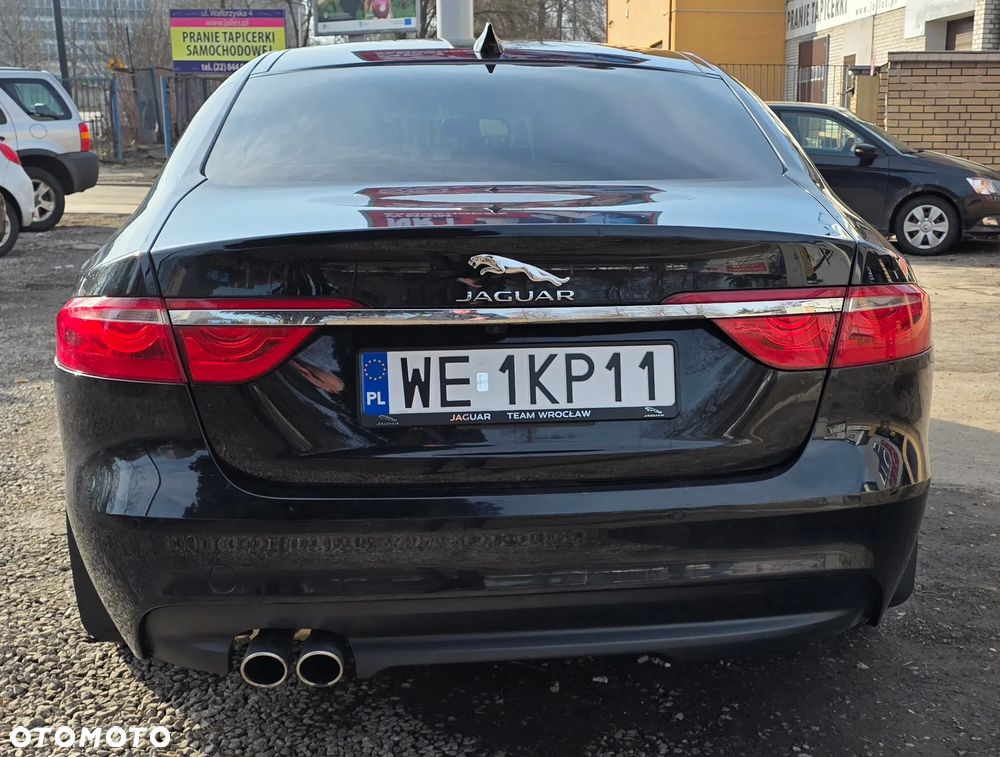 Jaguar XF 20d AWD Prestige - 6