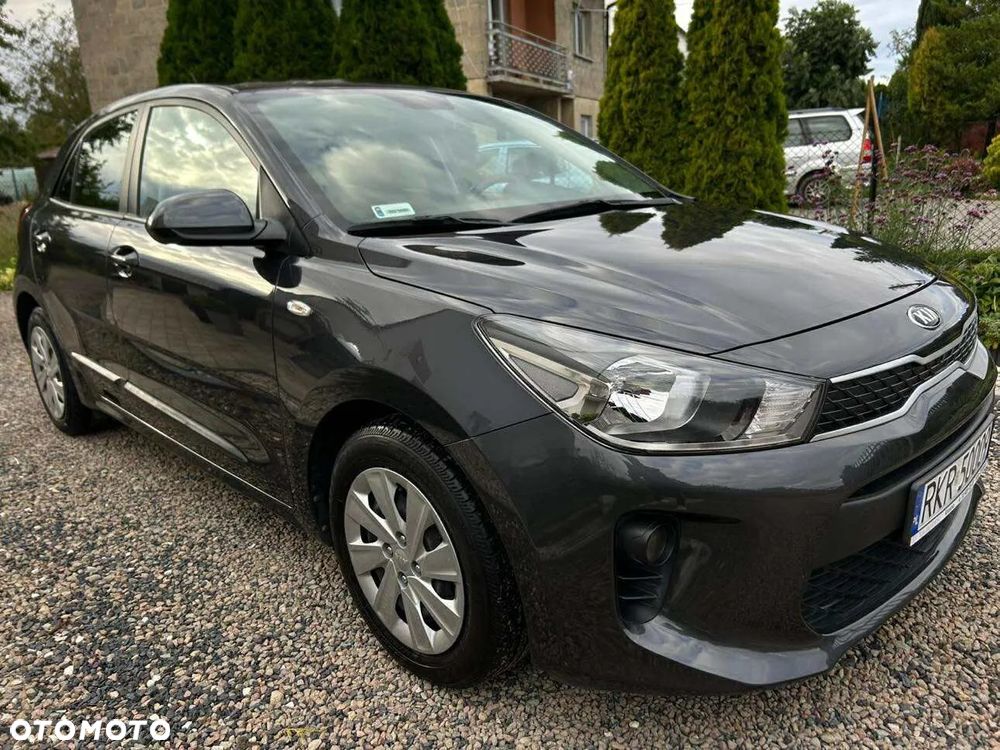 Kia Rio 1.2 M - 11
