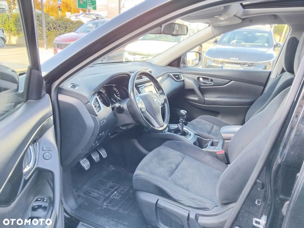 Nissan X-Trail 1.6 DIG-T N-Connecta 2WD - 18