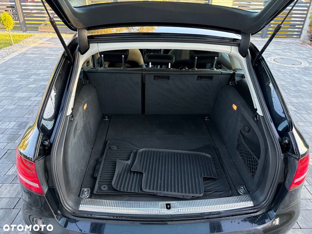 Audi A4 Avant 2.0 TDI Limited Edition - 19