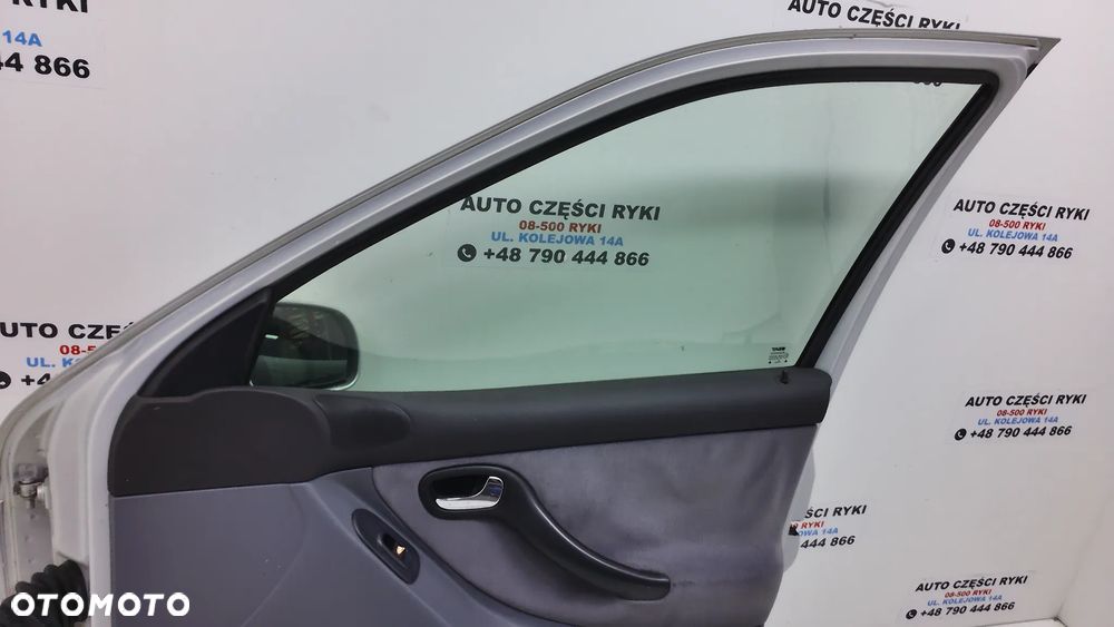 Seat Toledo I Leon II Drzwi Prawy Przód LB7Z Lusterko - 9