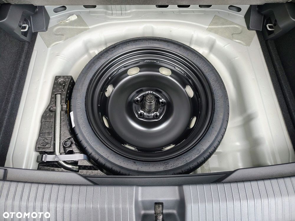 Volkswagen T-Roc - 9