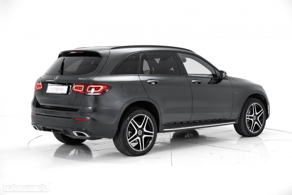 Mercedes-Benz GLC 300 de 4Matic 9G-TRONIC - 4